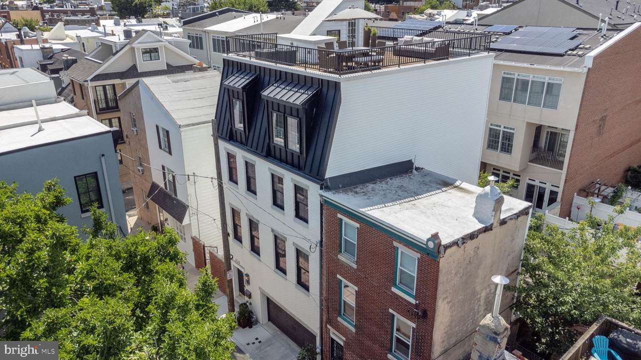 620 Clymer Street - Photo 1