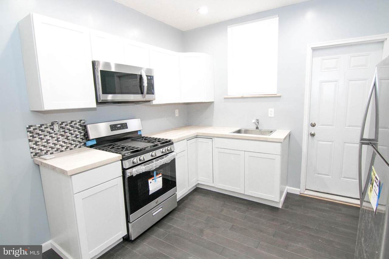 1448 Vodges Street - Photo 1