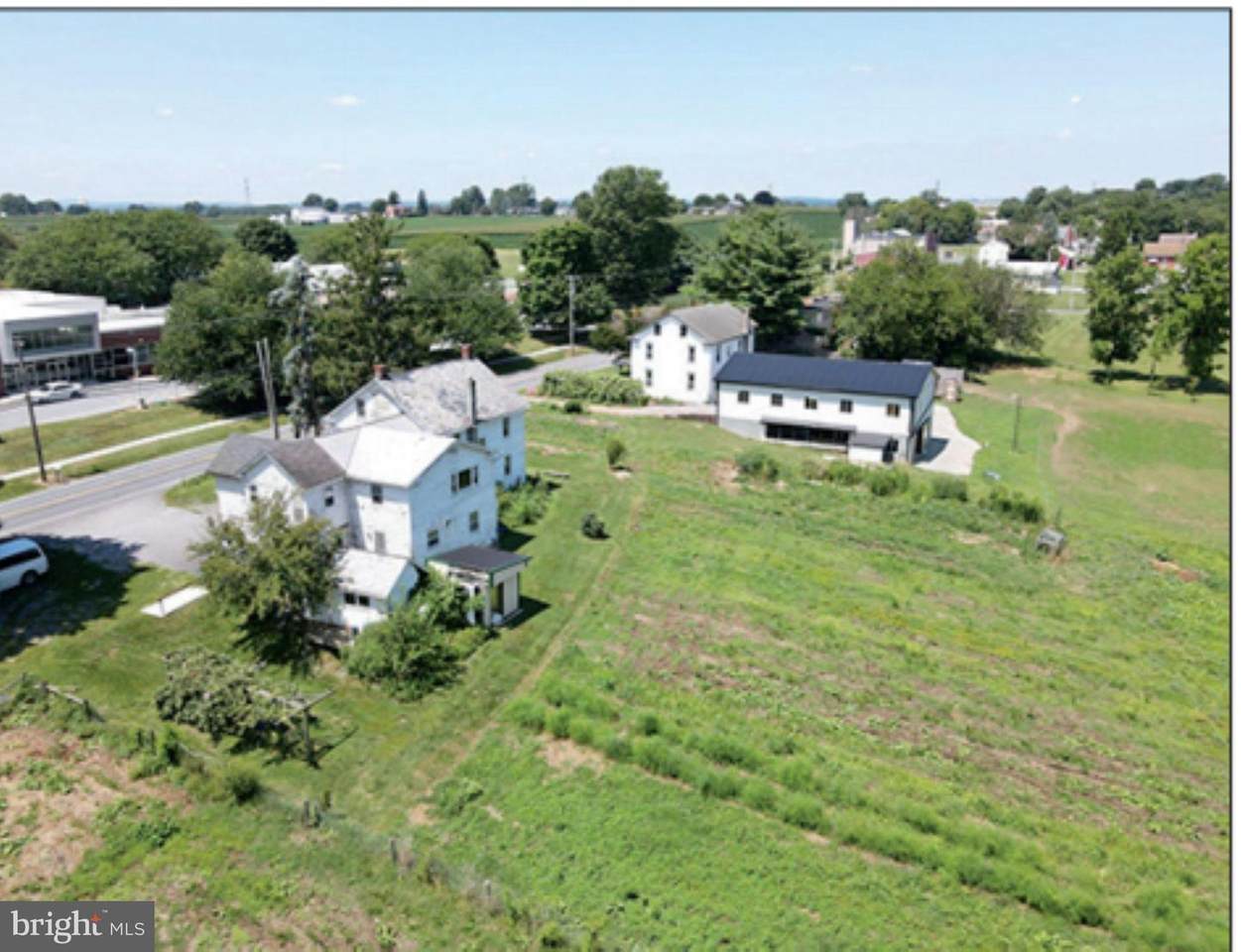 801 Millwood Road - Photo 1