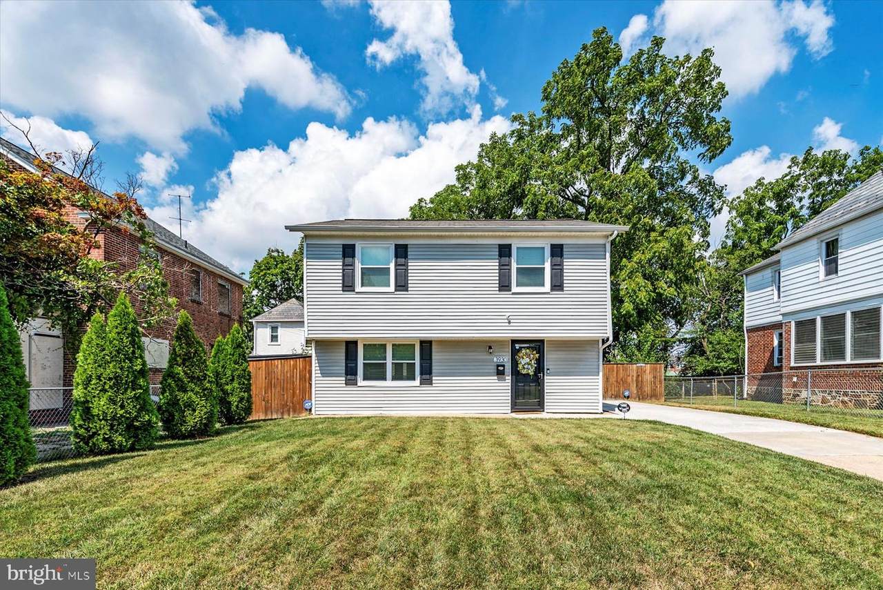 3930 Fernhill Avenue - Photo 1