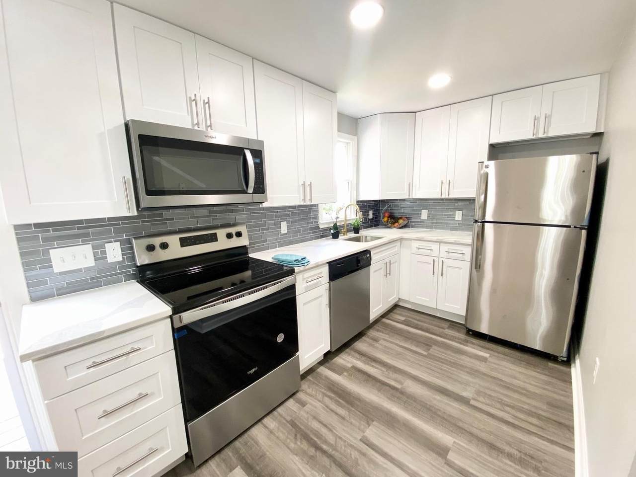 8 Bykes Court - Photo 1