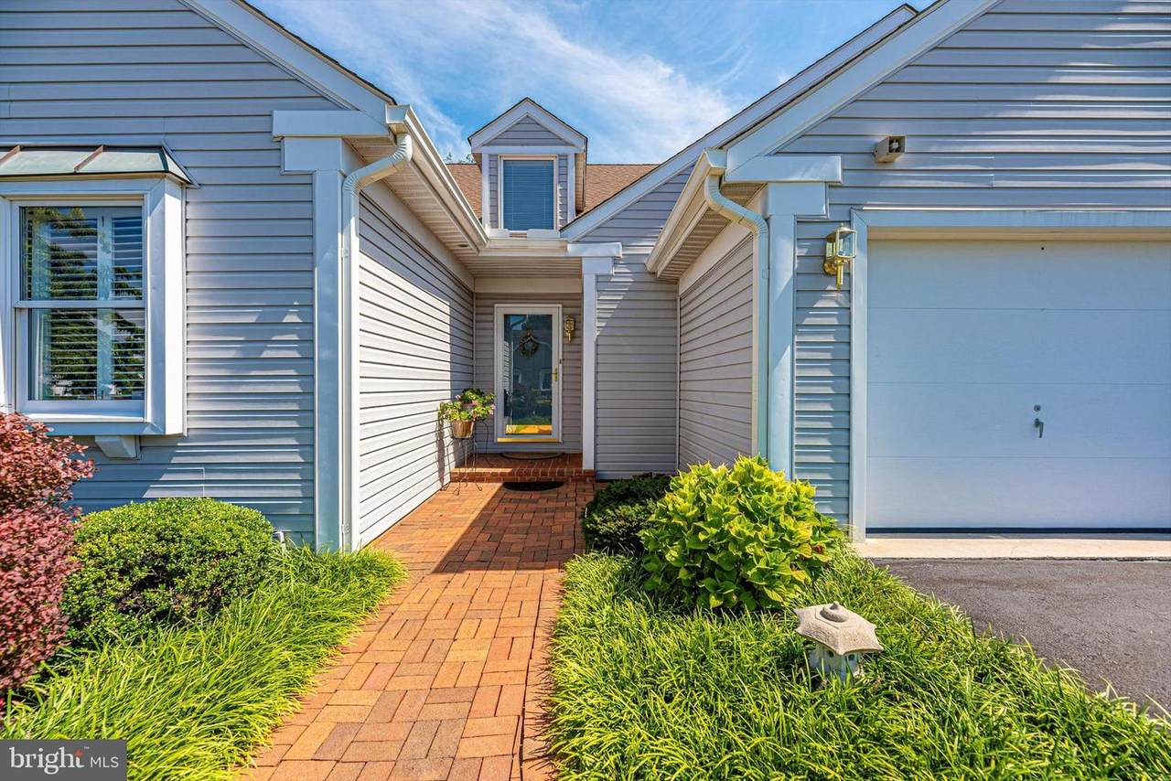 18901 Dover Drive - Photo 1