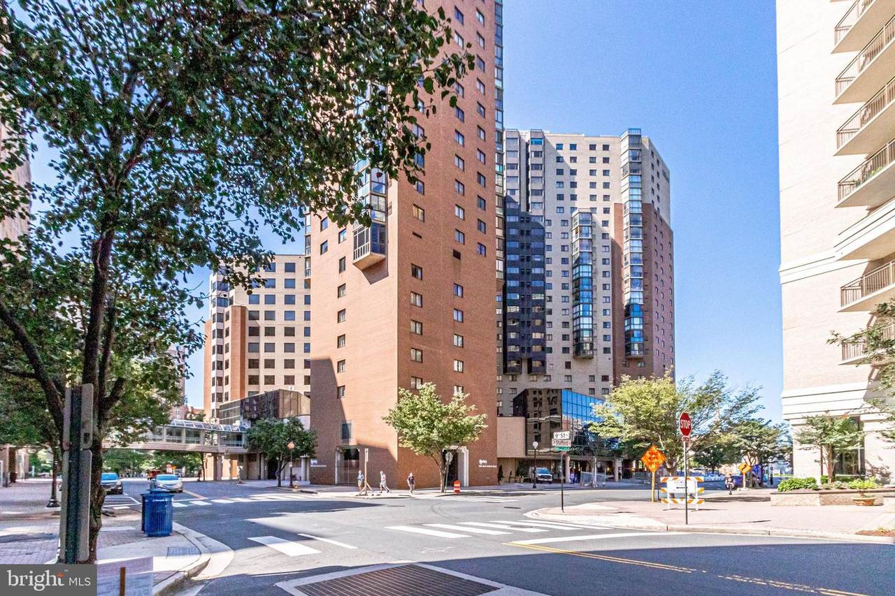 900 Stafford Street - Photo 1