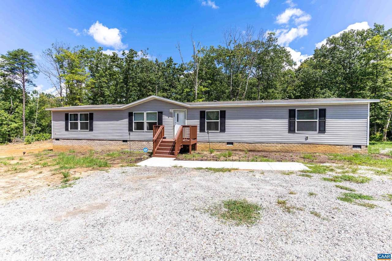 1229 Railroad Ln - Photo 1