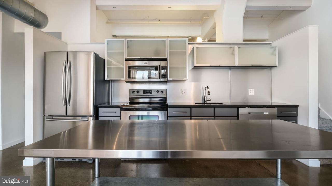 444 4TH Street - Photo 1
