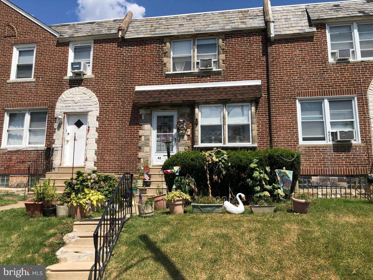 4213 Aldine Street - Photo 1