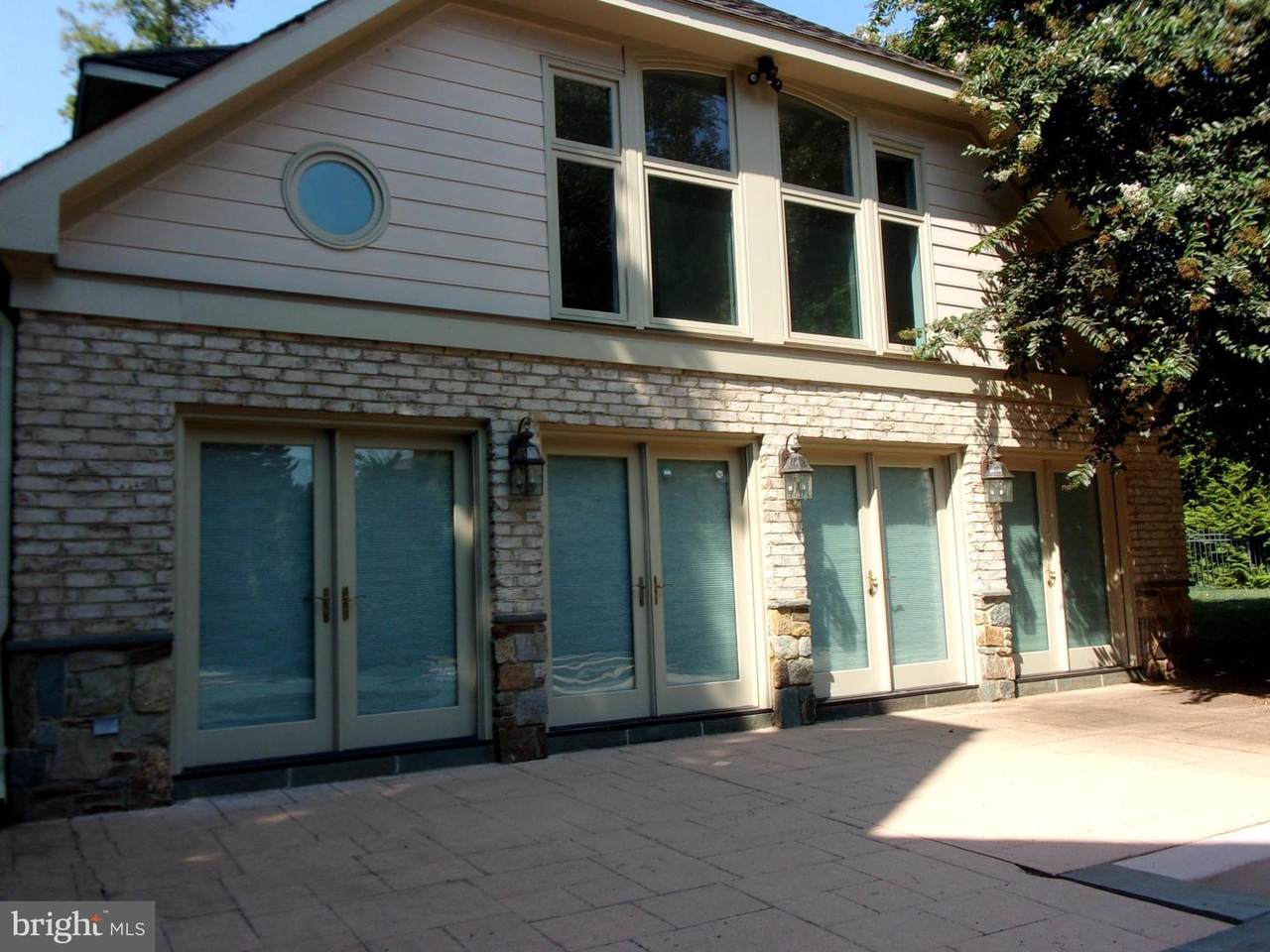 7806 Glenhaven Court - Photo 1