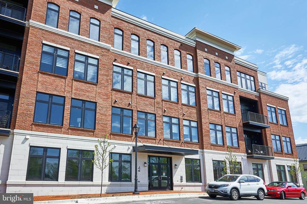 4 Stationmaster Street - Photo 1