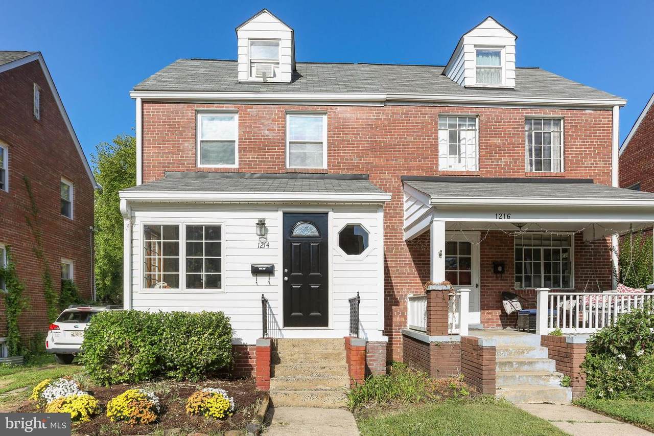 1214 Lincoln Street - Photo 1