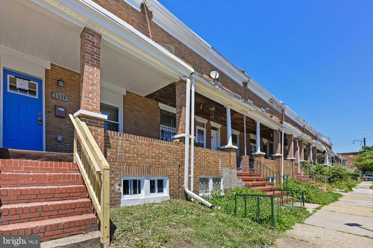 2324 Lauretta Avenue - Photo 1
