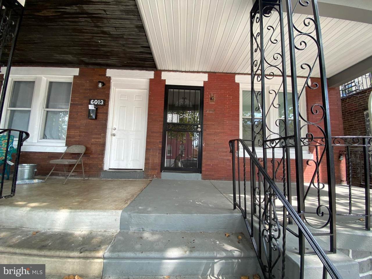 6011 Race Street - Photo 1