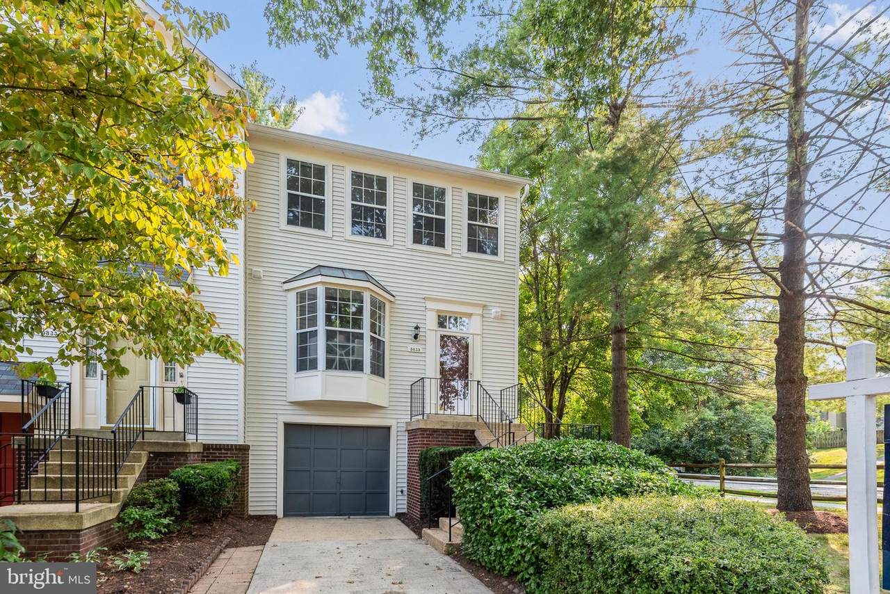 5835 Pin Oak Commons Court - Photo 1