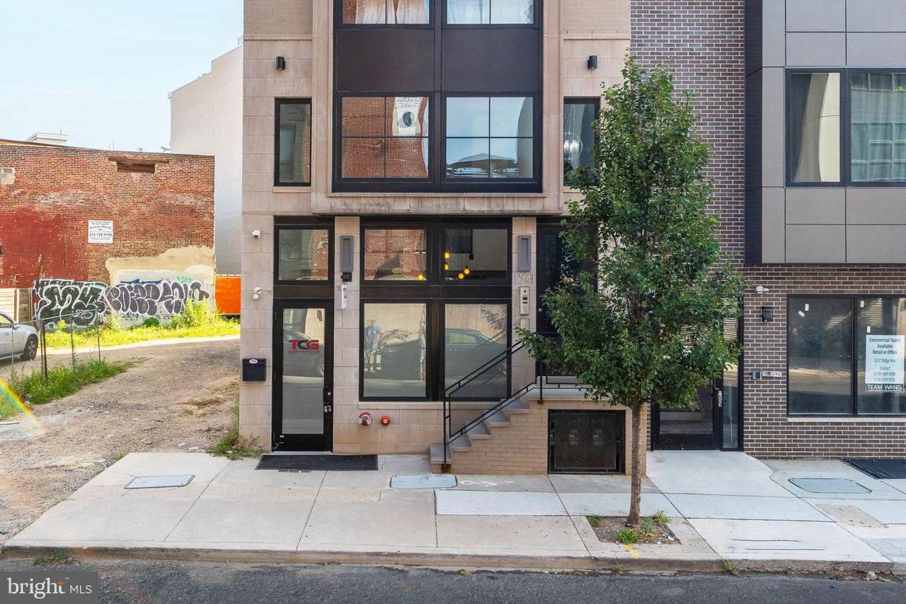 1541 Ridge Avenue - Photo 1