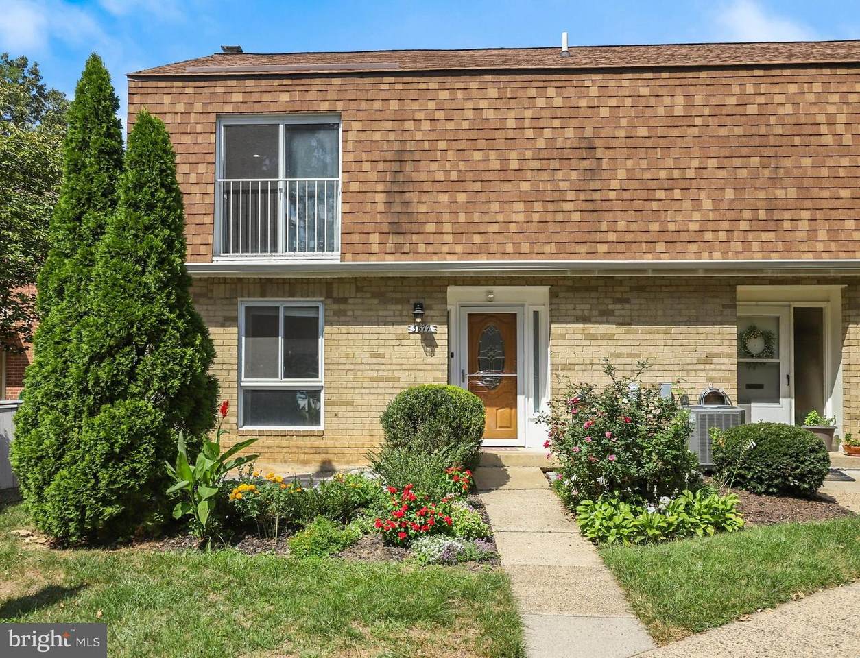 3877 Persimmon Circle - Photo 1