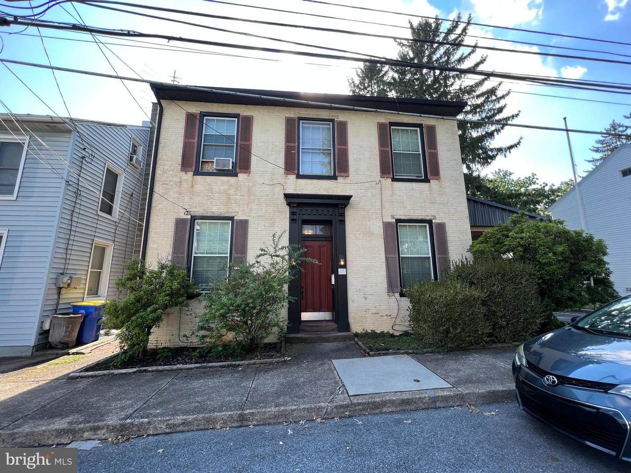 447 Spring Street - Photo 1