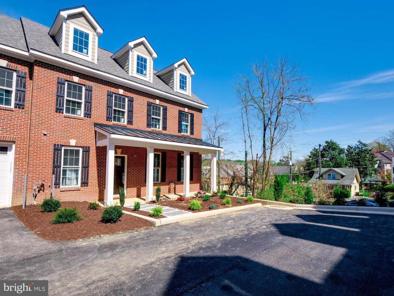 1552 Rivertown Place - Photo 1