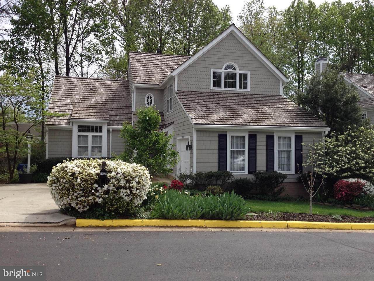 11620 Old Brookville Court - Photo 1