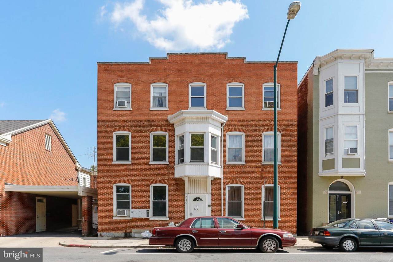 310 Potomac Street - Photo 1