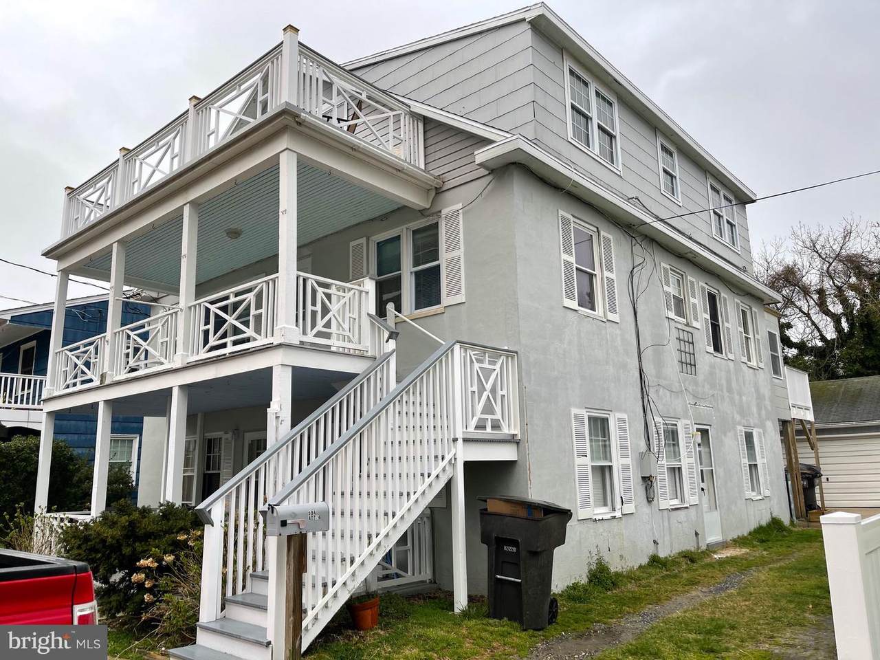 504 Edgewater Avenue - Photo 1