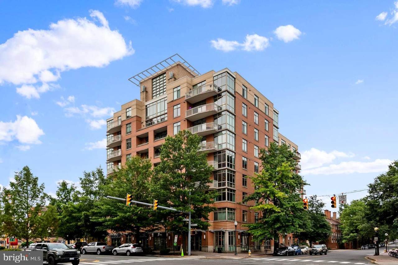1000 Randolph Street - Photo 1