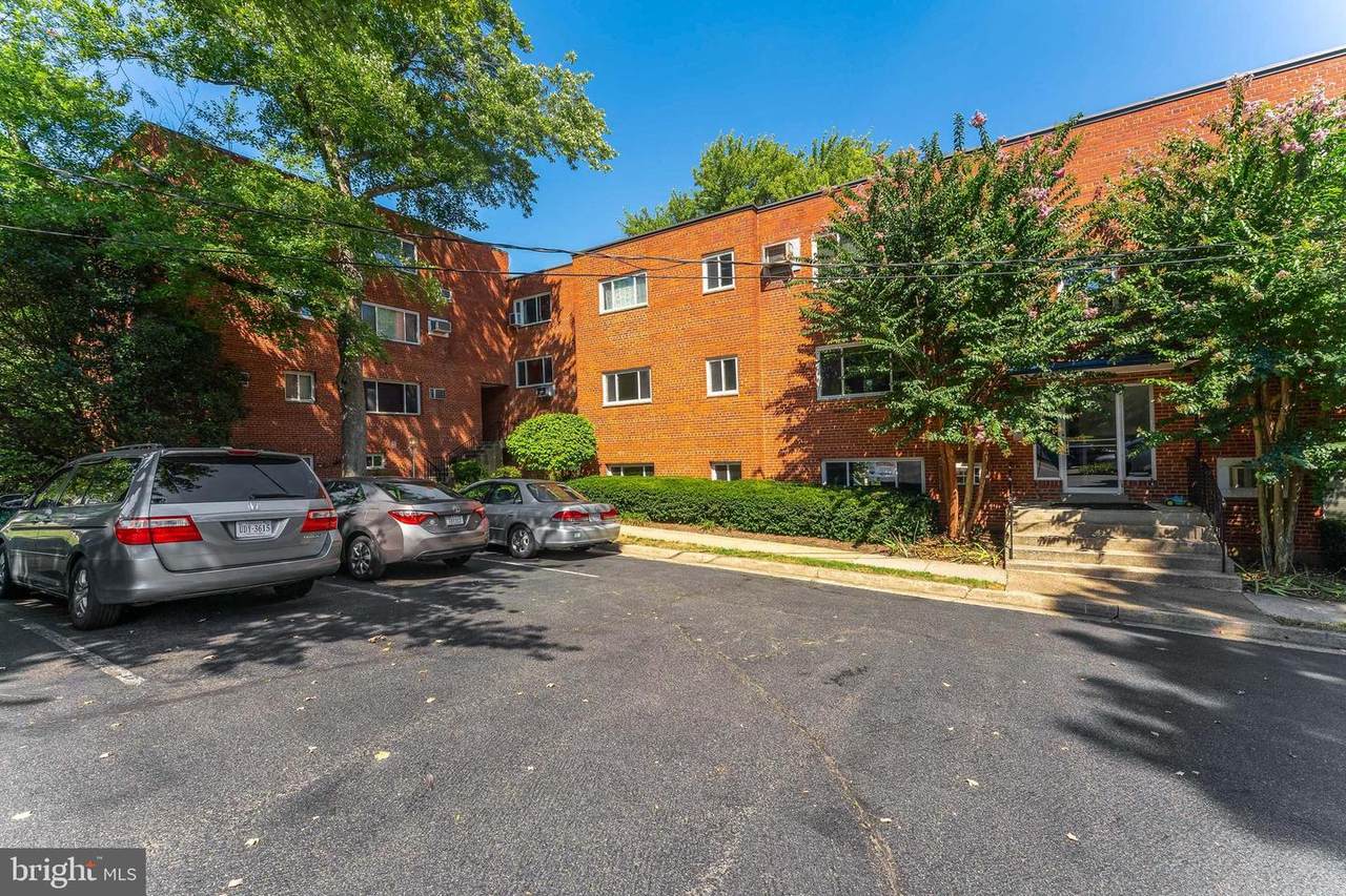2129 19TH Street - Photo 1