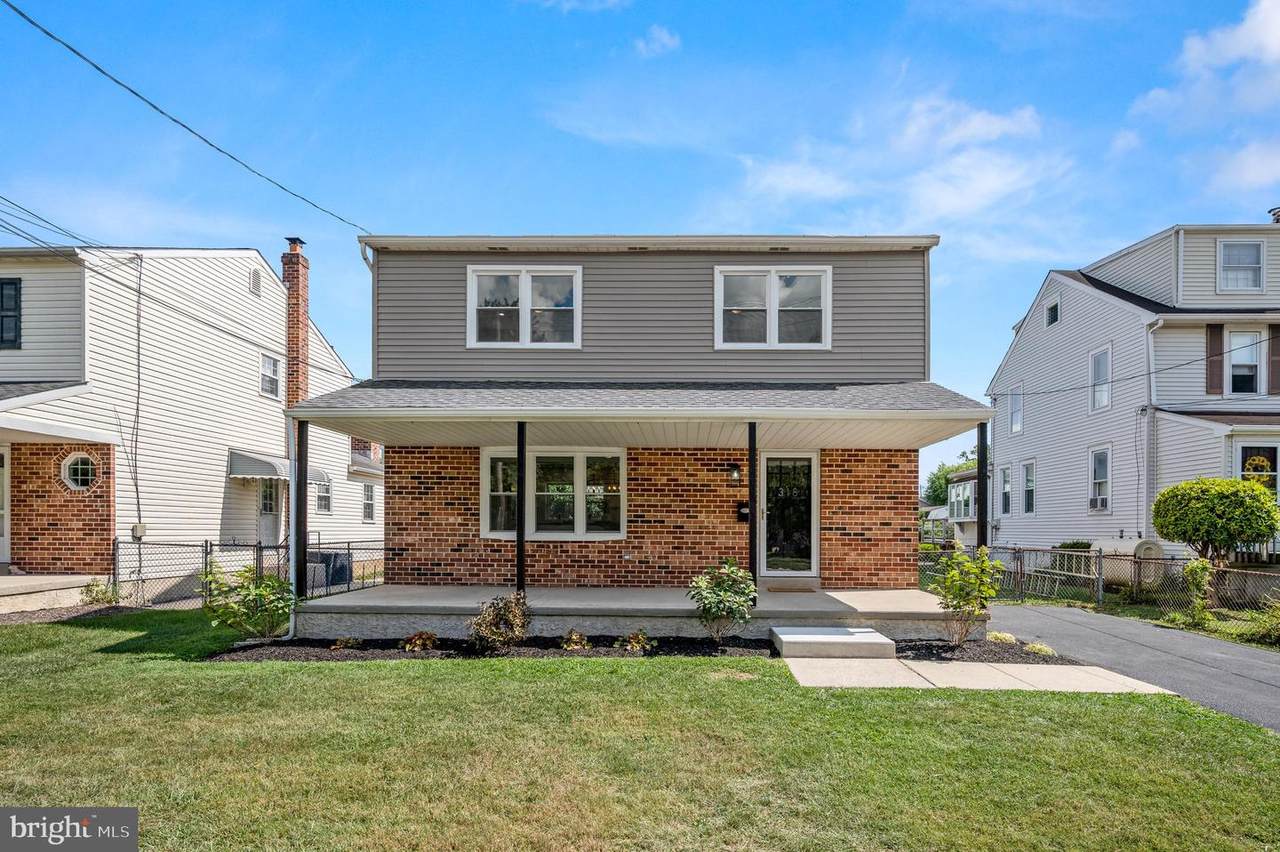 318 7TH Avenue - Photo 1