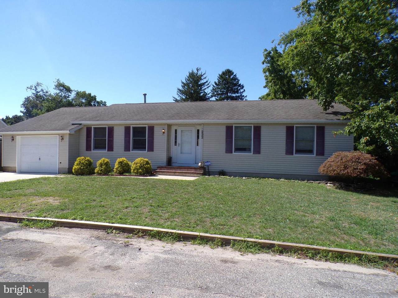 232 Seaman Avenue - Photo 1