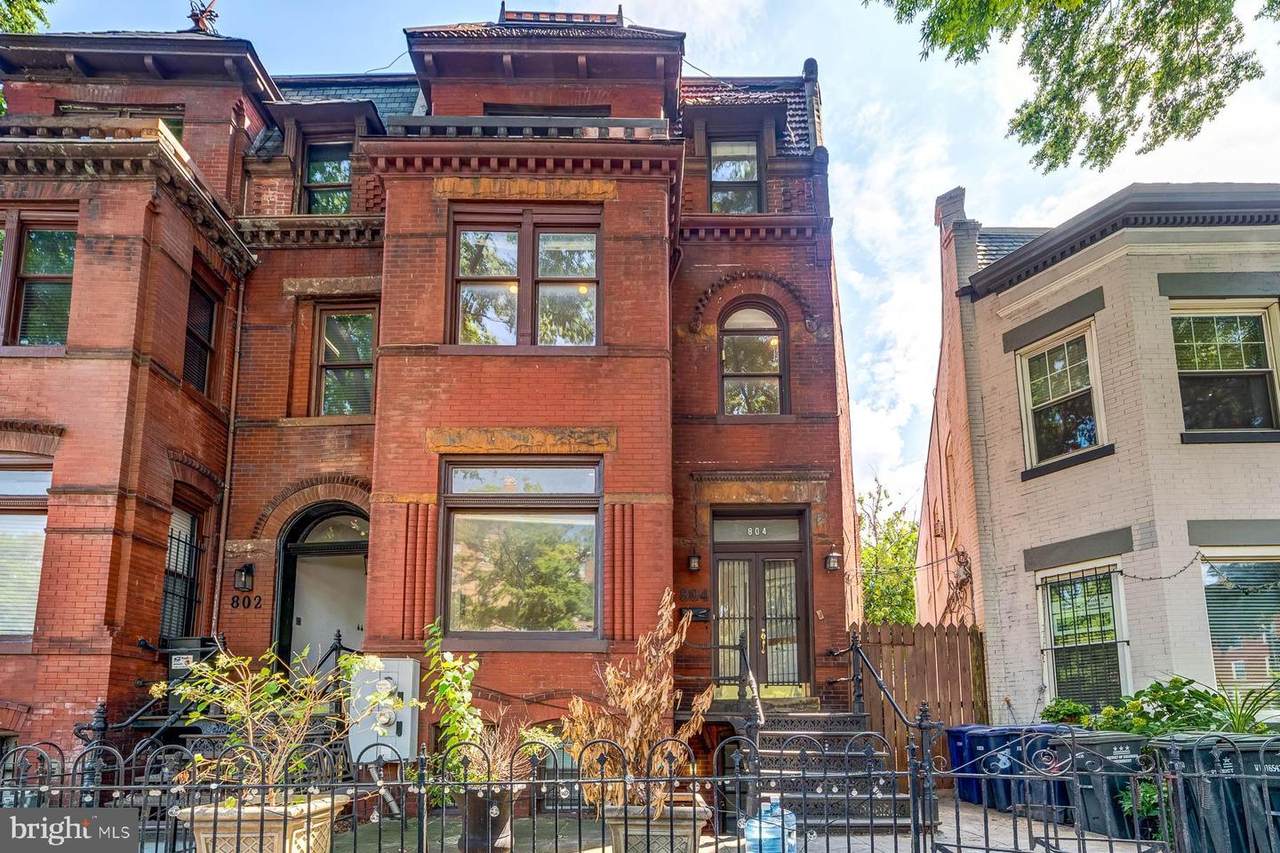 804 Rhode Island Avenue - Photo 1