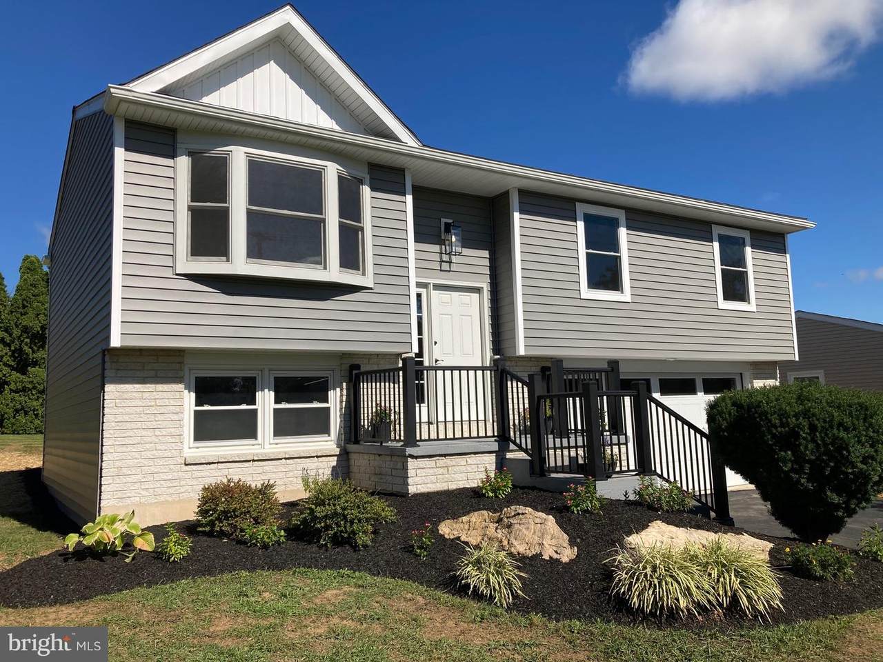 14 Oak Street - Photo 1