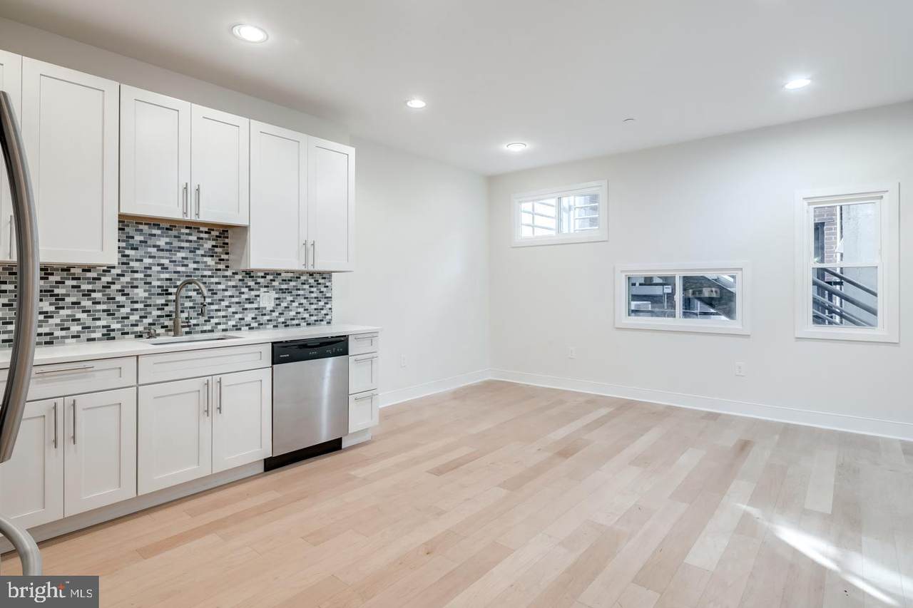 1305 Locust Street - Photo 1