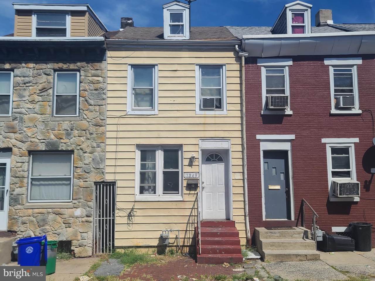 1343 Cotton Street - Photo 1