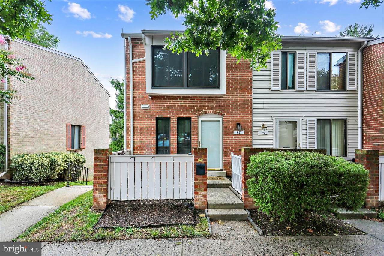77 Brassie Court - Photo 1