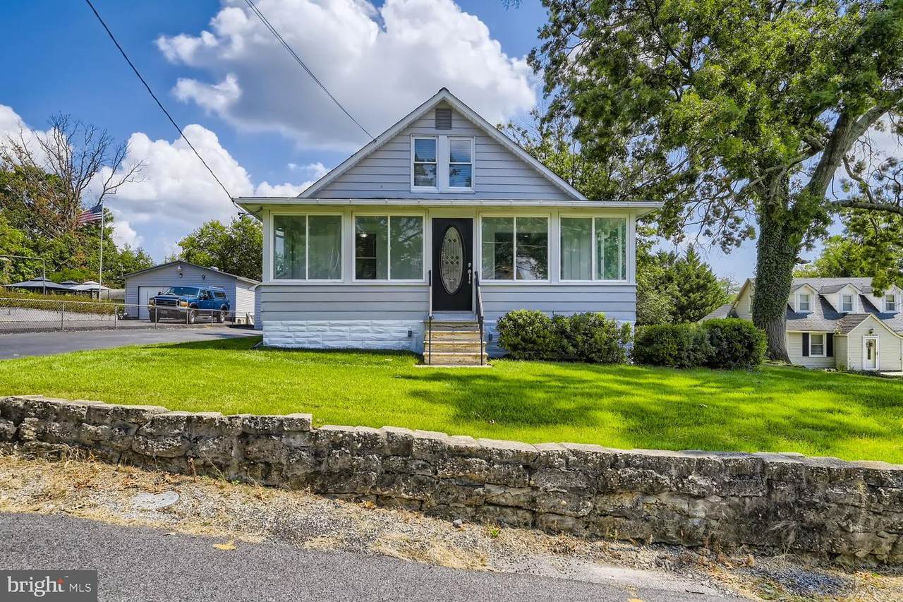 9623 Dixon - Photo 1