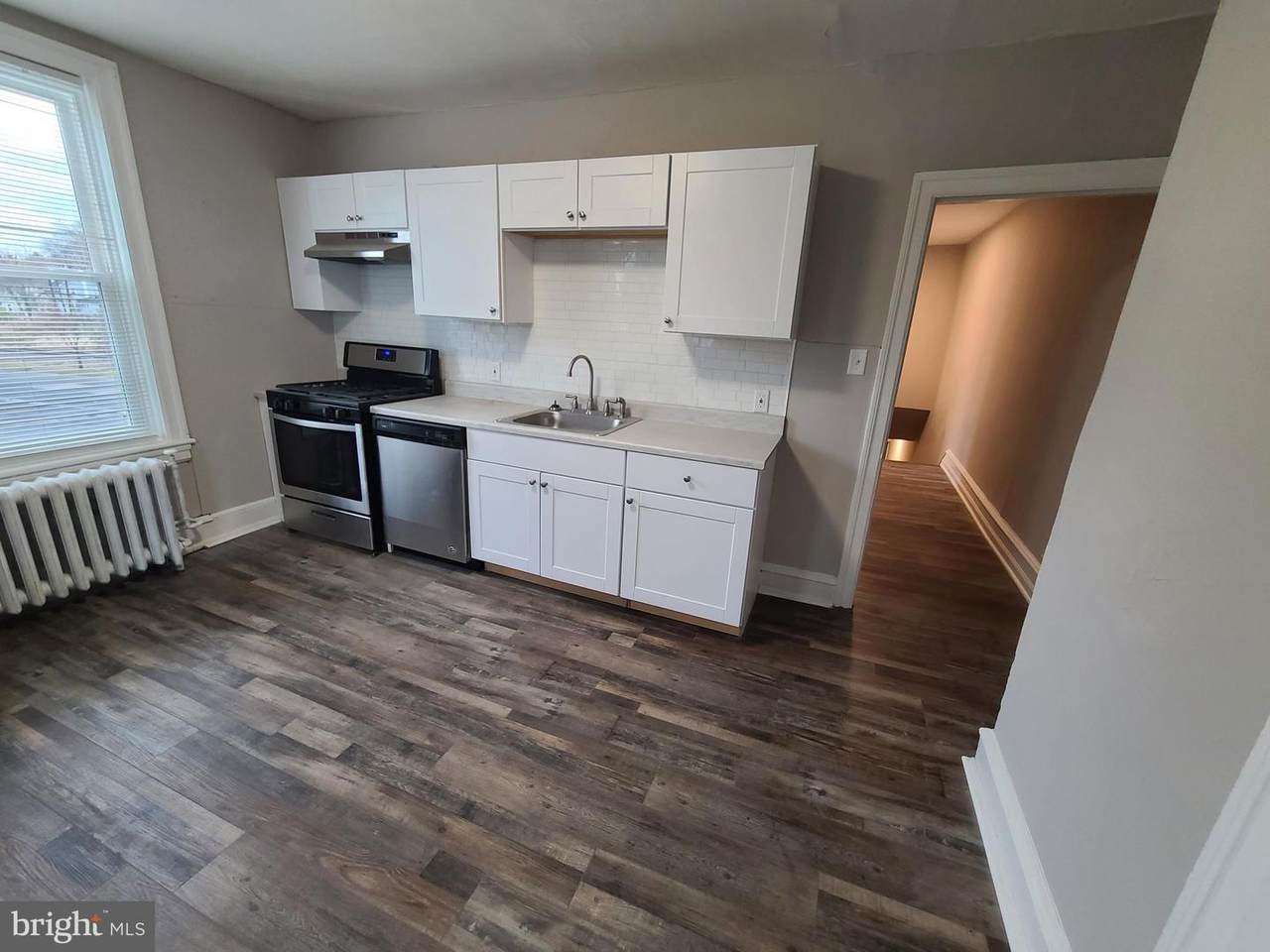 401-403 Champion Avenue - Photo 1
