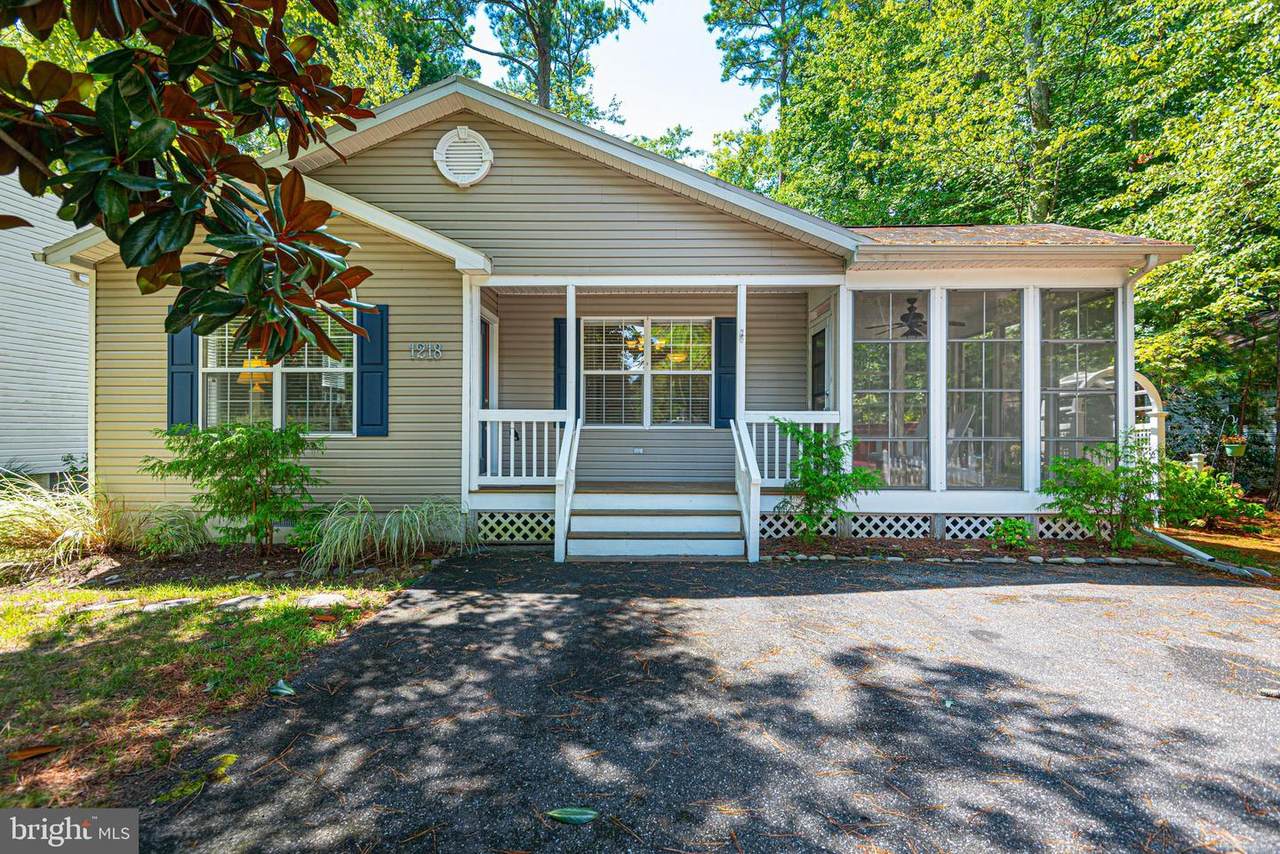 1218 Ocean Parkway - Photo 1
