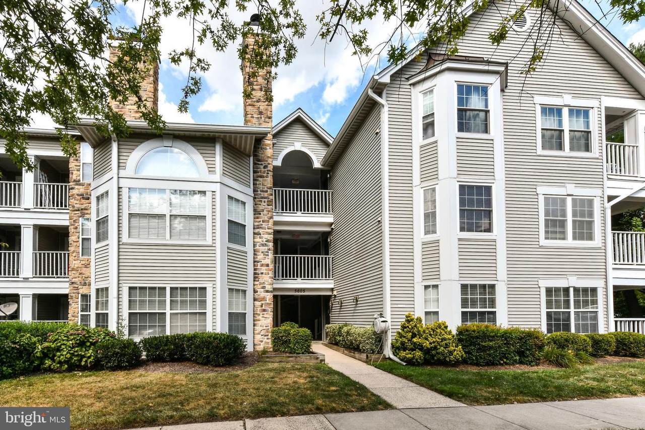 5605 Willoughby Newton Drive - Photo 1