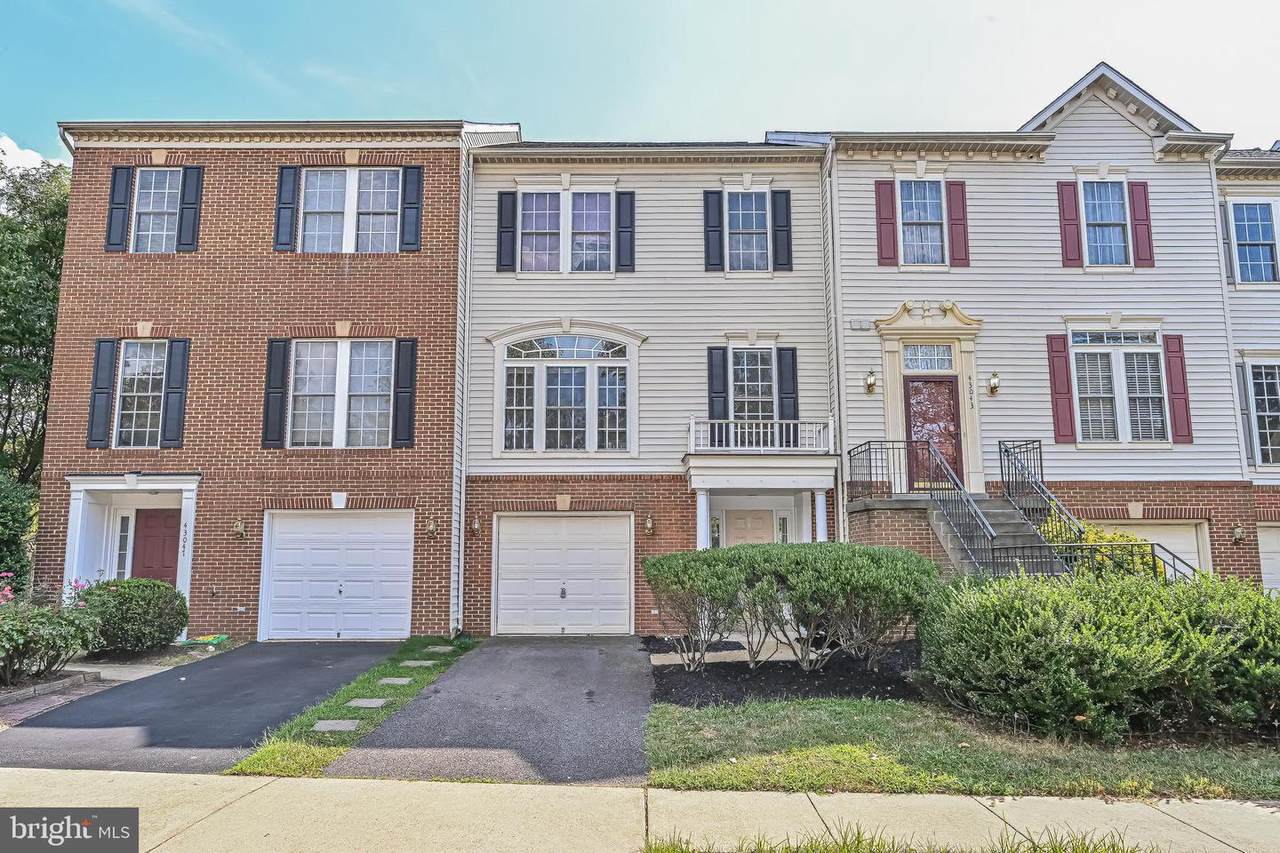 43045 Golf View Drive - Photo 1