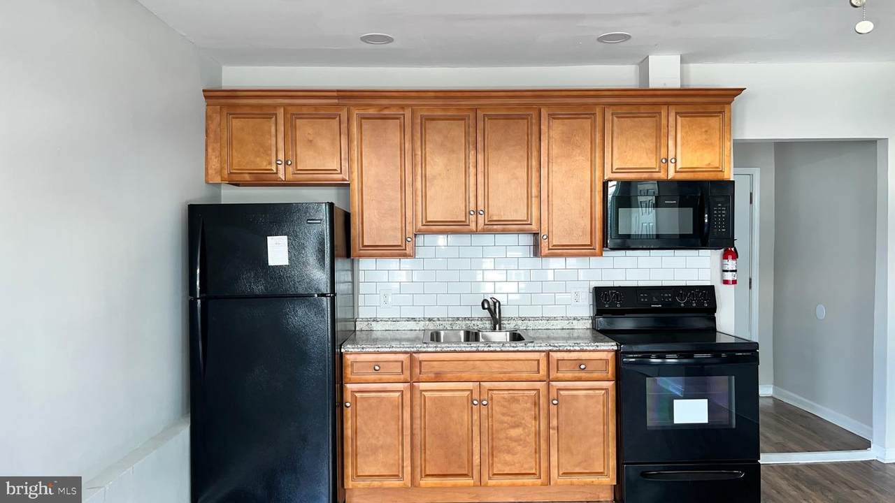 5900 Market Street - Photo 1