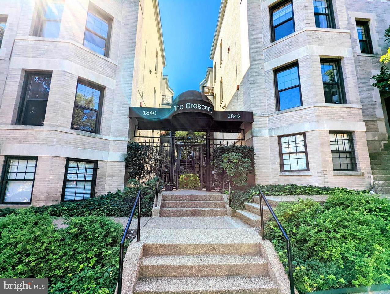 1842 California Street - Photo 1
