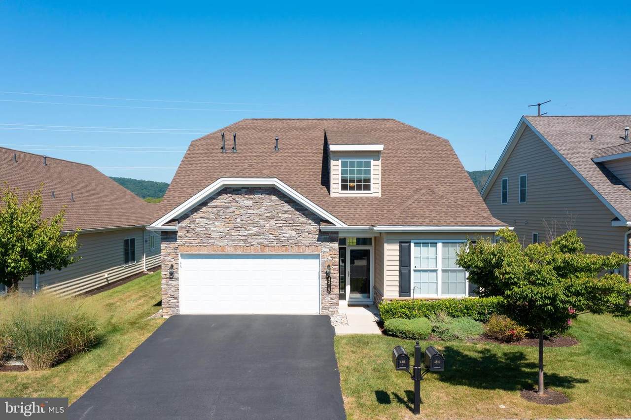 4319 Colonial Lane - Photo 1