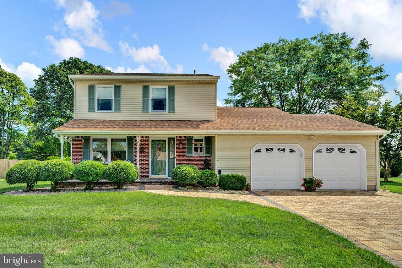 770 Wallace Avenue - Photo 1
