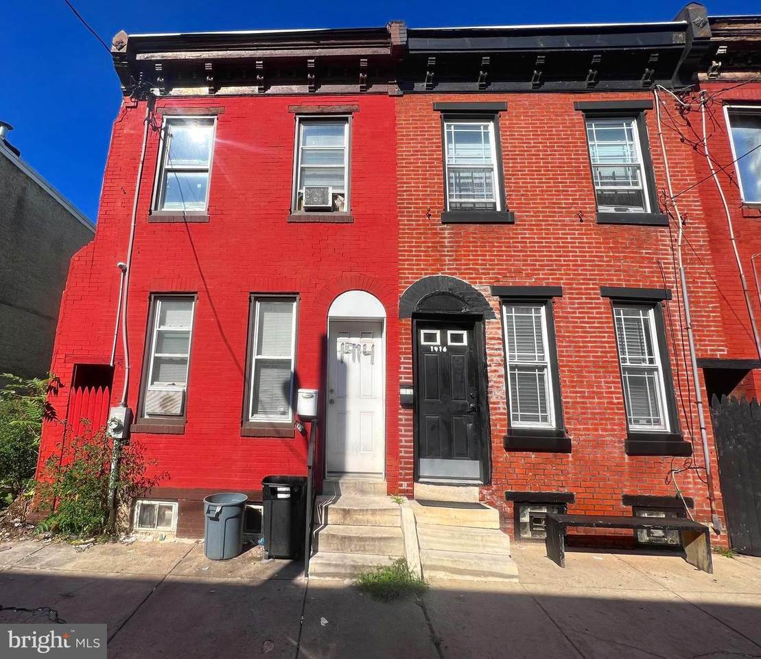 1914 Darien Street - Photo 1