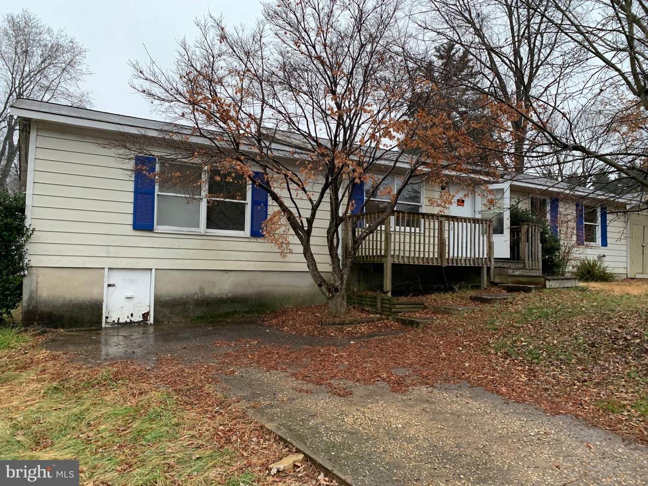 1402 Elizabeth Drive - Photo 1