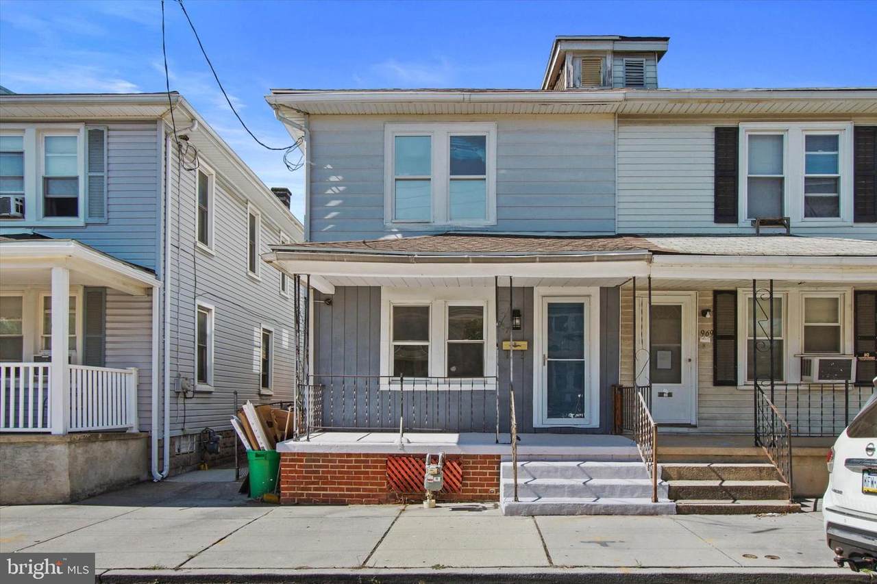 967 Wellington Street - Photo 1
