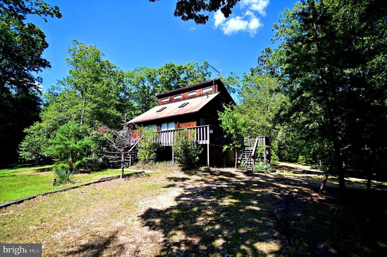 4660 Doncaster Drive - Photo 1