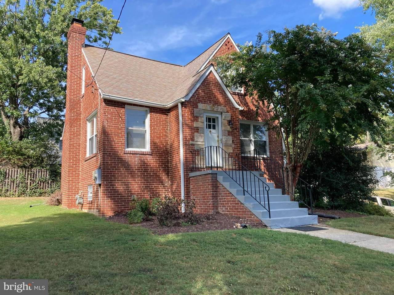 3115 Mccomas Avenue - Photo 1