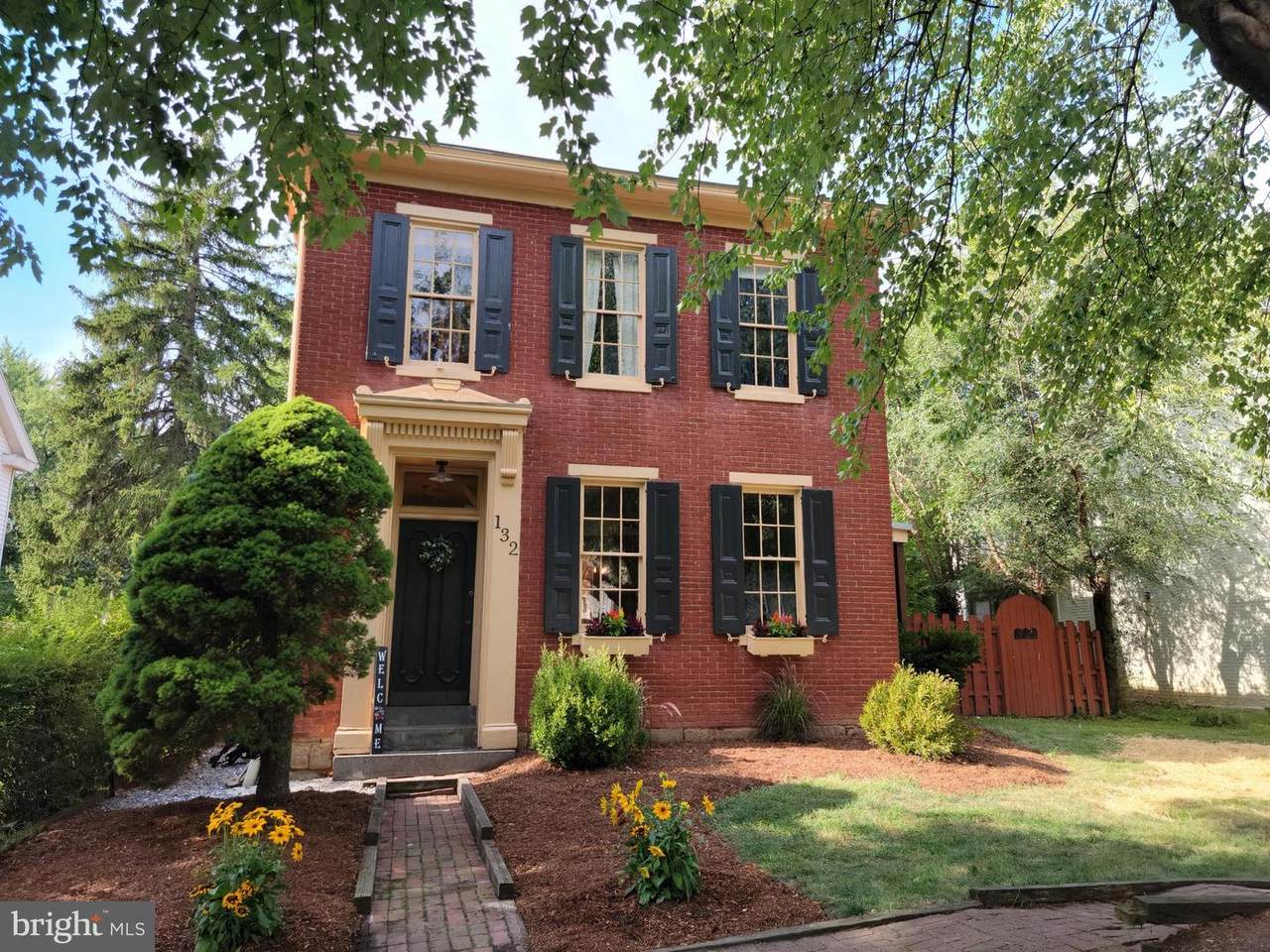 132 Race Street - Photo 1