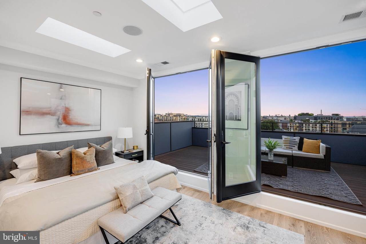 1444 Belmont Street - Photo 1