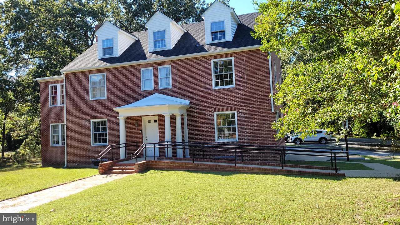 1500 Riverside Drive - Photo 1