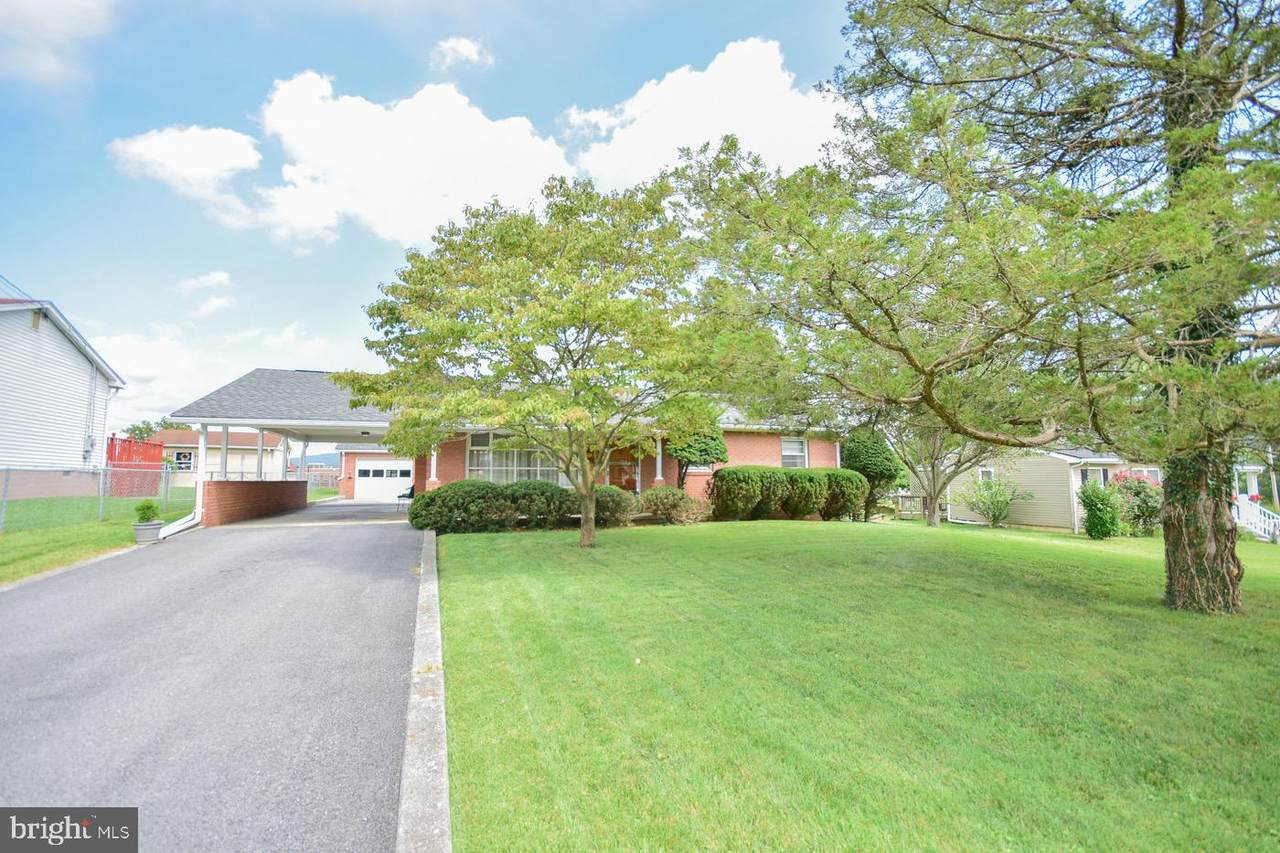 50 Elm Street - Photo 1